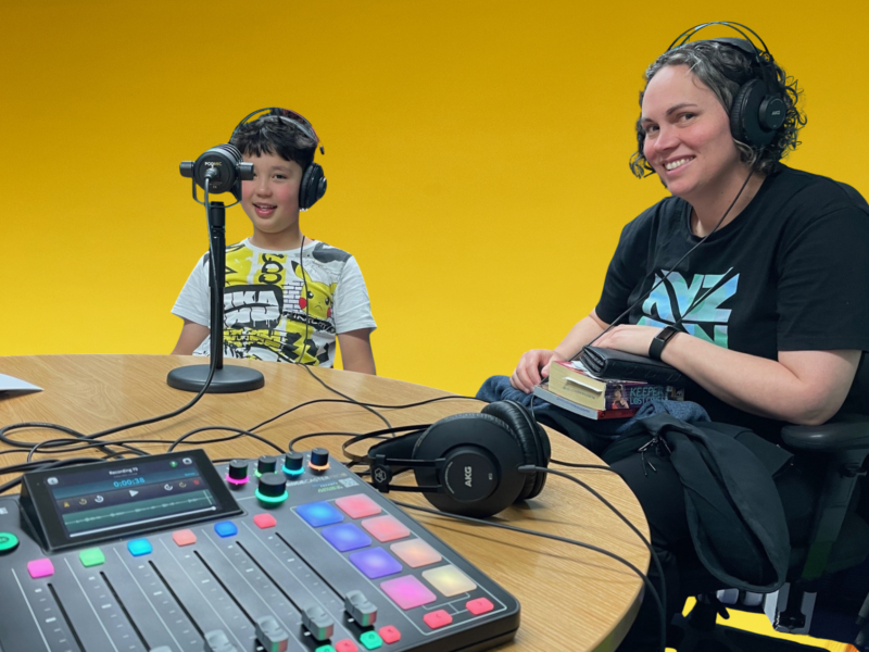 Tomas recording audiobook 2025