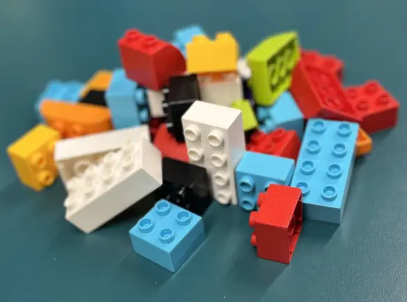 Building blocks play