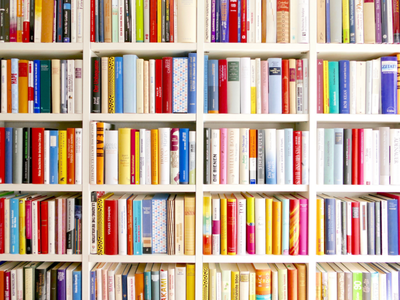 Roslyn lgbt book club